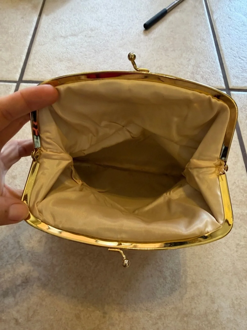 Gold Metallic kiss lock Clutch Bag - Elegant Evening Handbag